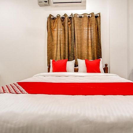 OYO 69625 Mayuraa Residency Mayiladuthurai Exterior foto
