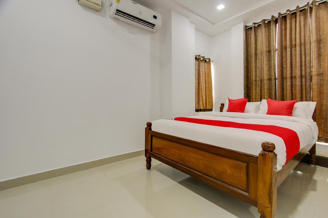 OYO 69625 Mayuraa Residency Mayiladuthurai Exterior foto