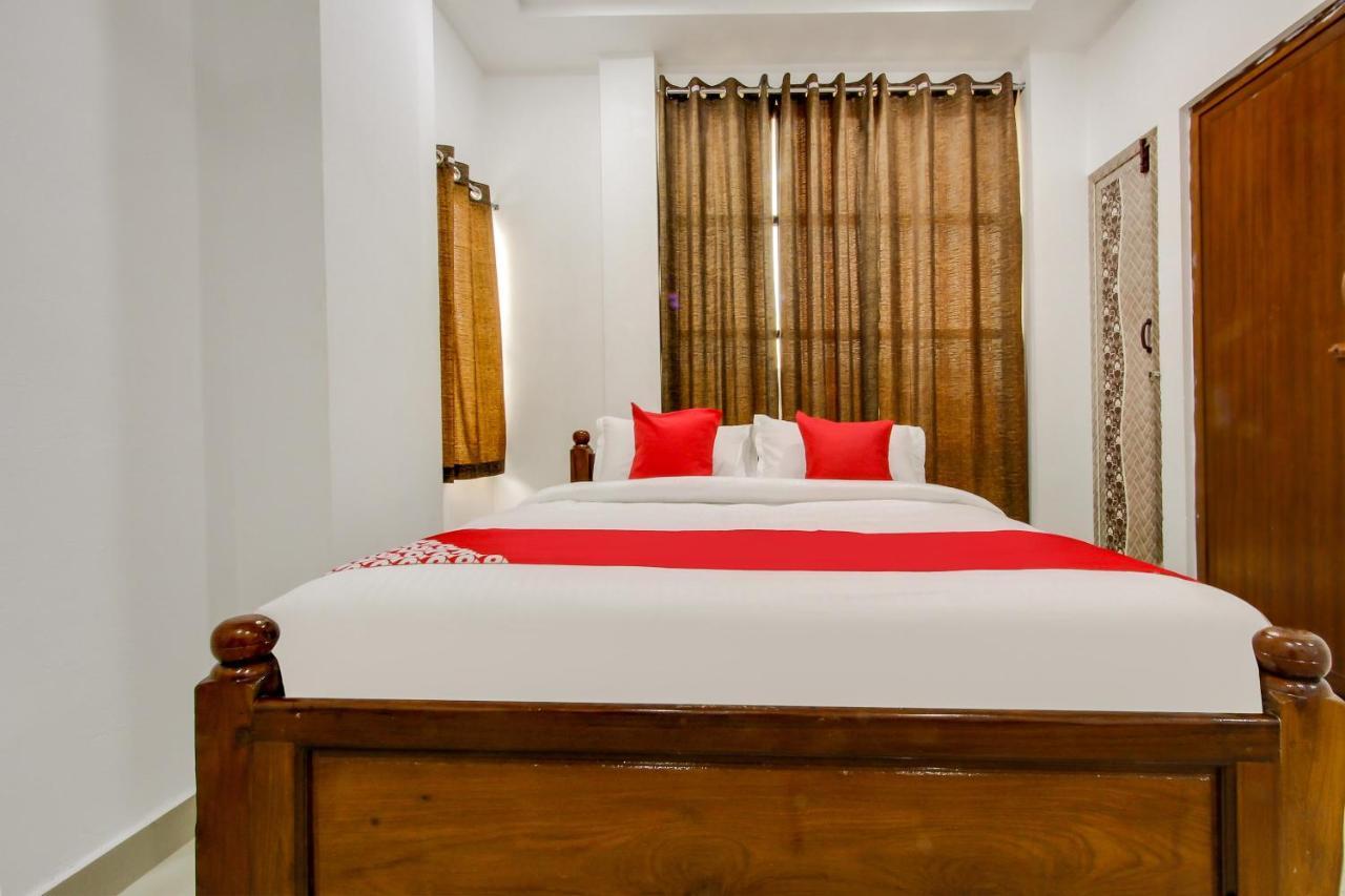 OYO 69625 Mayuraa Residency Mayiladuthurai Exterior foto