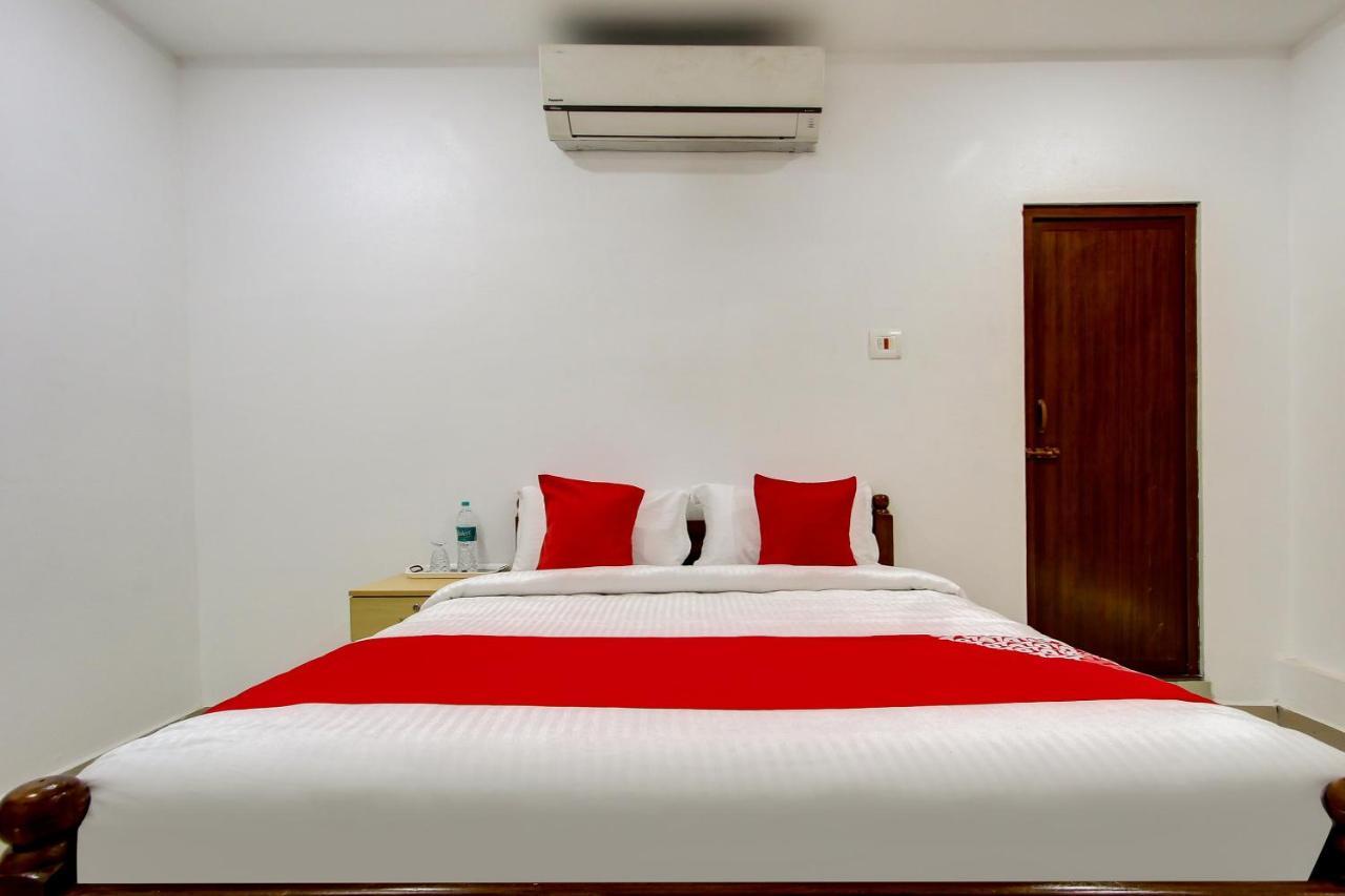 OYO 69625 Mayuraa Residency Mayiladuthurai Exterior foto