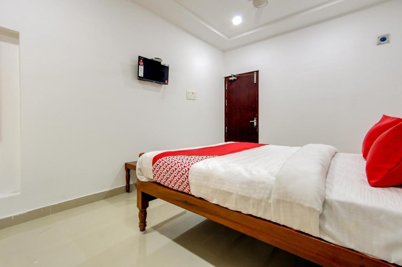 OYO 69625 Mayuraa Residency Mayiladuthurai Exterior foto