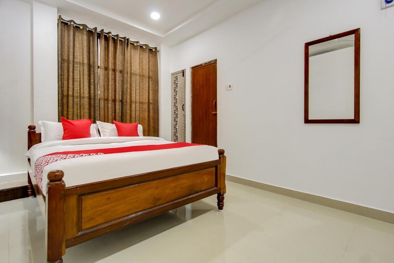 OYO 69625 Mayuraa Residency Mayiladuthurai Exterior foto