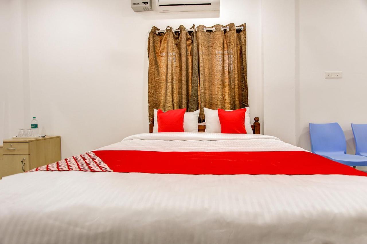 OYO 69625 Mayuraa Residency Mayiladuthurai Exterior foto